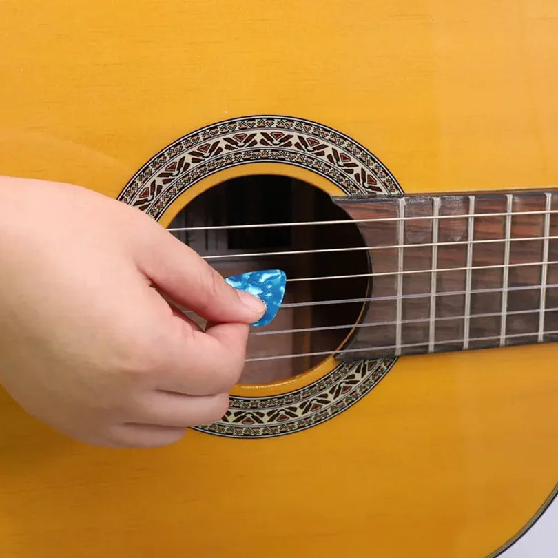 The Chordly Pick Holder™